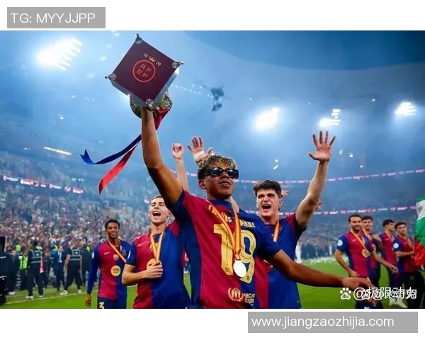 1516赛季皇马与巴萨巅峰对决回顾：经典战役与传奇球员的交锋